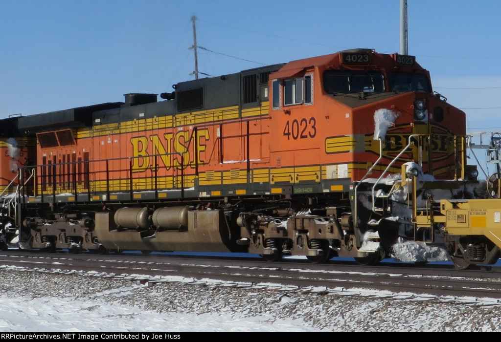 BNSF 4023